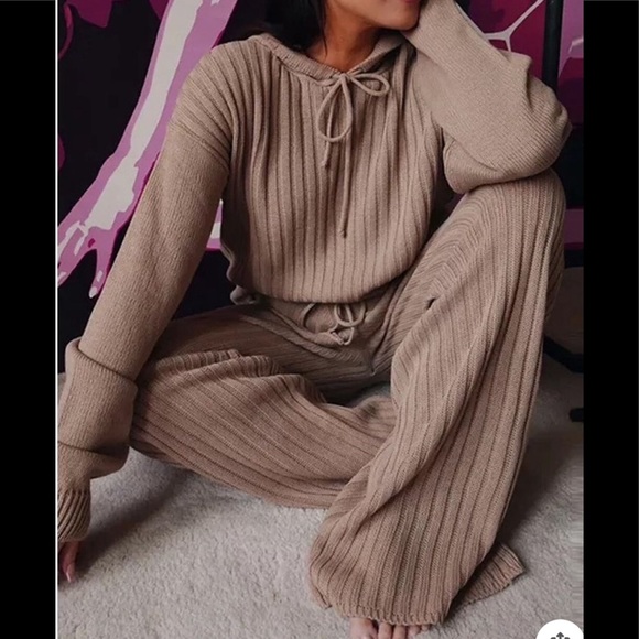 Other - Hoody & wide leg, lounge set, super soft, M-L